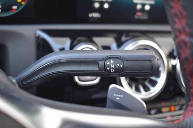 MERCEDES-BENZ CLA-KLASSE 180 BNS SOLUTION AMG / P.DAK / P.CAMERA / LED PAKKET, Grouwstra Auto`s, Deventer