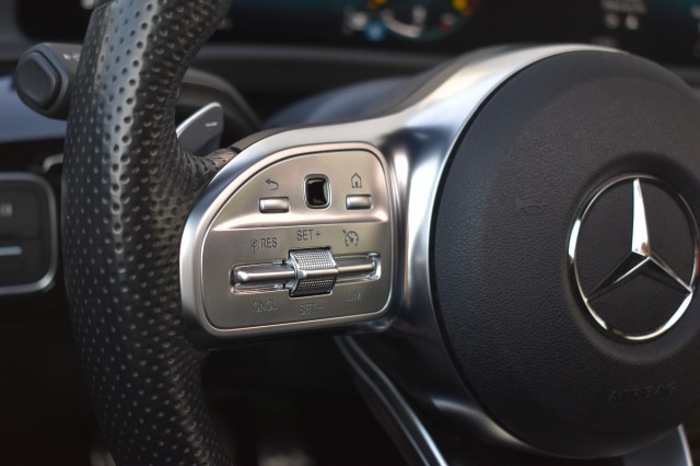 MERCEDES-BENZ CLA-KLASSE 180 BNS SOLUTION AMG / P.DAK / P.CAMERA / LED PAKKET, Grouwstra Auto`s, Deventer