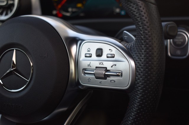 MERCEDES-BENZ CLA-KLASSE 180 BNS SOLUTION AMG / P.DAK / P.CAMERA / LED PAKKET, Grouwstra Auto`s, Deventer