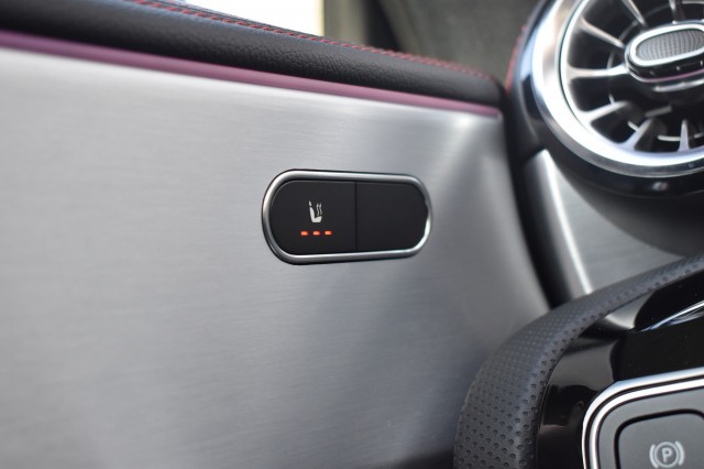 MERCEDES-BENZ CLA-KLASSE 180 BNS SOLUTION AMG / P.DAK / P.CAMERA / LED PAKKET, Grouwstra Auto`s, Deventer