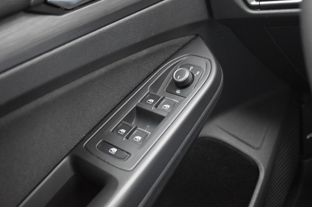 VOLKSWAGEN GOLF 1.5 ETSI STYLE / ADAP. CRUISE / MASSAGE+MEMORY / VIRTUAL COCKPIT, Grouwstra Auto`s, Deventer