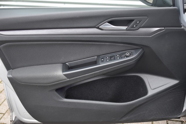 VOLKSWAGEN GOLF 1.5 ETSI STYLE / ADAP. CRUISE / MASSAGE+MEMORY / VIRTUAL COCKPIT, Grouwstra Auto`s, Deventer