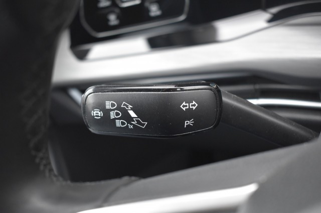 VOLKSWAGEN GOLF 1.5 ETSI STYLE / ADAP. CRUISE / MASSAGE+MEMORY / VIRTUAL COCKPIT, Grouwstra Auto`s, Deventer