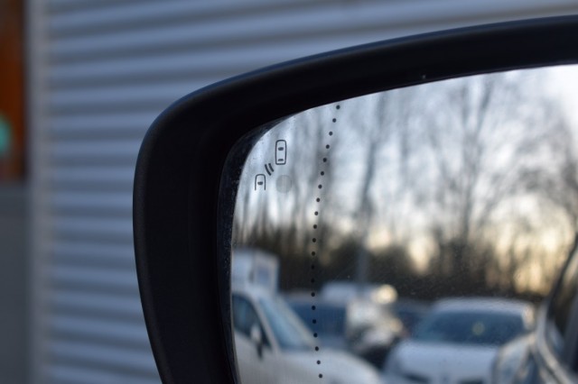 RENAULT KADJAR 1.3 TCE AUT. BLACK EDITION / ADAP. CRUISE / LEDER / P.DAK / TREKHAAK, Grouwstra Auto`s, Deventer