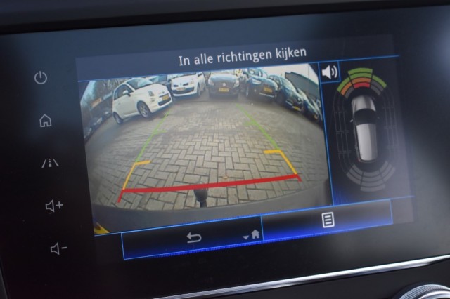 RENAULT KADJAR 1.3 TCE AUT. BLACK EDITION / ADAP. CRUISE / LEDER / P.DAK / TREKHAAK, Grouwstra Auto`s, Deventer