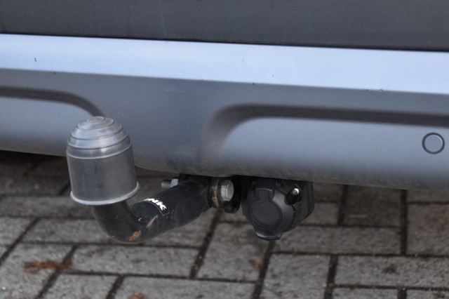 RENAULT KADJAR 1.3 TCE AUT. BLACK EDITION / ADAP. CRUISE / LEDER / P.DAK / TREKHAAK, Grouwstra Auto`s, Deventer