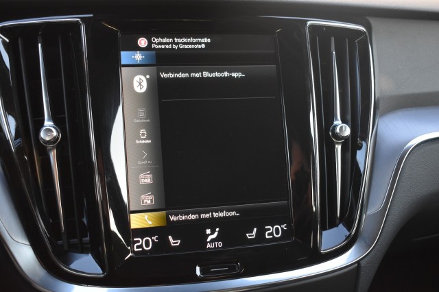 VOLVO V60 2.0 B3 ADVANTAGE / LEDER / EL. TREKH./ STOEL+STUUR+VOORRUIT VERW., Grouwstra Auto`s, Deventer