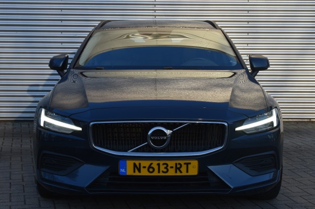 VOLVO V60 2.0 B3 ADVANTAGE / LEDER / EL. TREKH./ STOEL+STUUR+VOORRUIT VERW., Grouwstra Auto`s, Deventer