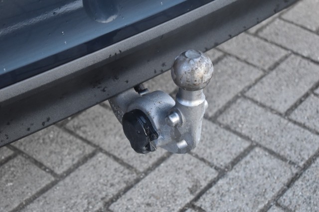 VOLVO V60 2.0 B3 ADVANTAGE / LEDER / EL. TREKH./ STOEL+STUUR+VOORRUIT VERW., Grouwstra Auto`s, Deventer