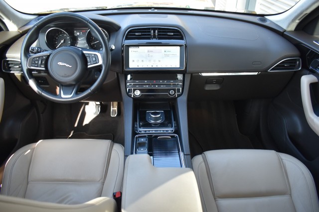 JAGUAR F-PACE 2.0T AWD PRESTIGE / LEDER + STOEL VERW. / P.CAM / ALL SEASON, Grouwstra Auto`s, Deventer