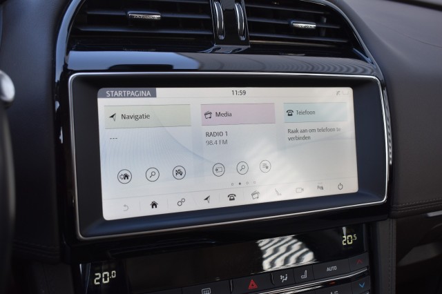 JAGUAR F-PACE 2.0T AWD PRESTIGE / LEDER + STOEL VERW. / P.CAM / ALL SEASON, Grouwstra Auto`s, Deventer