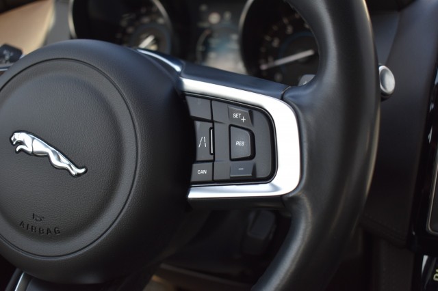 JAGUAR F-PACE 2.0T AWD PRESTIGE / LEDER + STOEL VERW. / P.CAM / ALL SEASON, Grouwstra Auto`s, Deventer