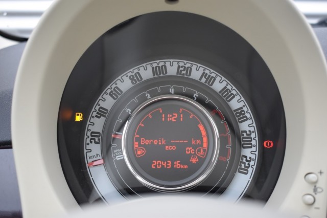 FIAT 500 0.9 TWIN-AIR T LOUNGE / P.SCHUIF/DAK / PDC / APPLE/ANDROID AUTO, Grouwstra Auto`s, Deventer