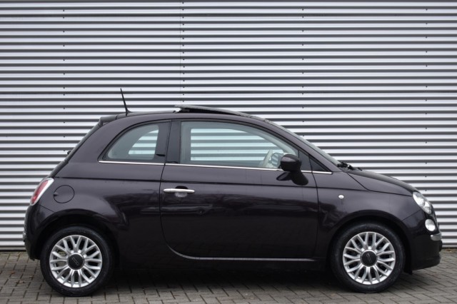 FIAT 500 0.9 TWIN-AIR T LOUNGE / P.SCHUIF/DAK / PDC / APPLE/ANDROID AUTO, Grouwstra Auto`s, Deventer