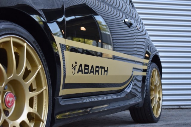 FIAT 500 1.4-16V ABARTH / LEDER / INTERSCOPE SOUNDSYSTEM, Grouwstra Auto`s, Deventer