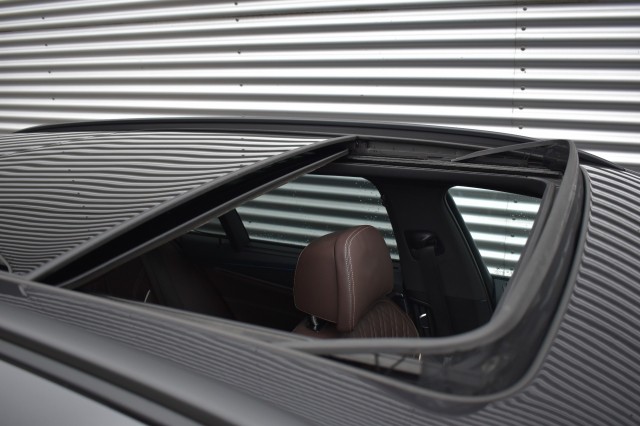 BMW 5-SERIE 530e XDRIVE M-SPORT / COMFORT ZETELS / HEAD UP / ADAP. CRUISE, Grouwstra Auto`s, Deventer
