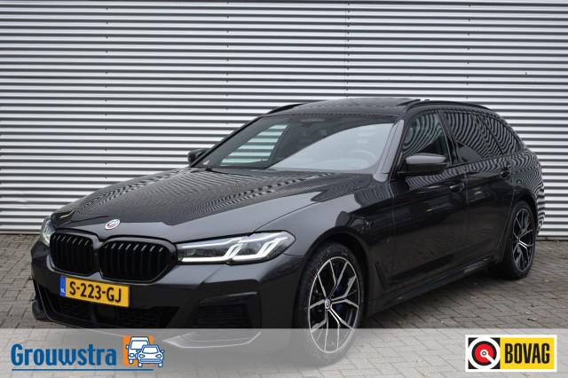 Bmw 5-serie - 530e XDRIVE M-SPORT / COMFORT ZETELS / HEAD UP / ADAP. CRUISE