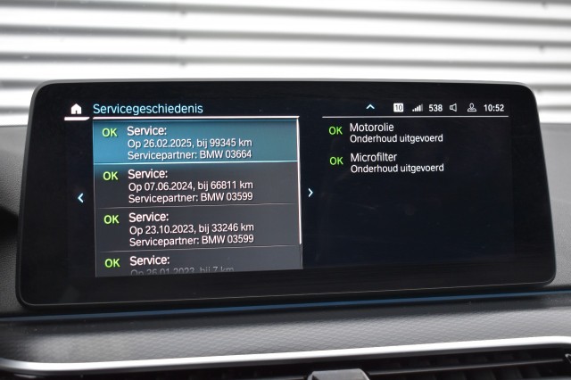 BMW 5-SERIE 530e XDRIVE M-SPORT / COMFORT ZETELS / HEAD UP / ADAP. CRUISE, Grouwstra Auto`s, Deventer