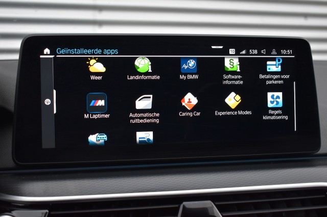 BMW 5-SERIE 530e XDRIVE M-SPORT / COMFORT ZETELS / HEAD UP / ADAP. CRUISE, Grouwstra Auto`s, Deventer