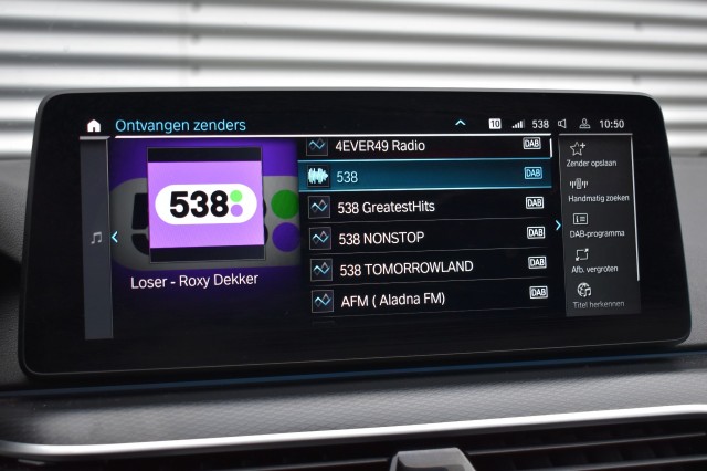 BMW 5-SERIE 530e XDRIVE M-SPORT / COMFORT ZETELS / HEAD UP / ADAP. CRUISE, Grouwstra Auto`s, Deventer