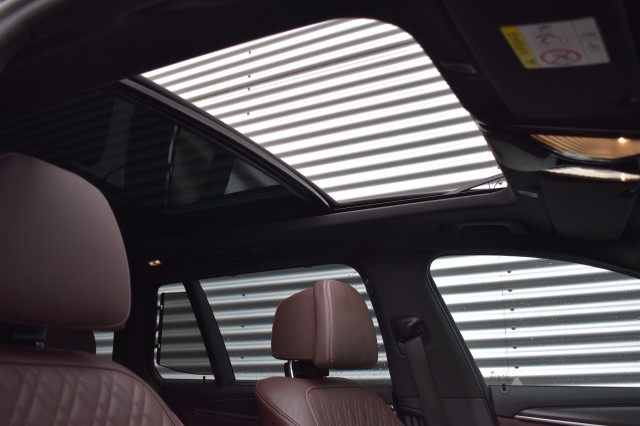 BMW 5-SERIE 530e XDRIVE M-SPORT / COMFORT ZETELS / HEAD UP / ADAP. CRUISE, Grouwstra Auto`s, Deventer