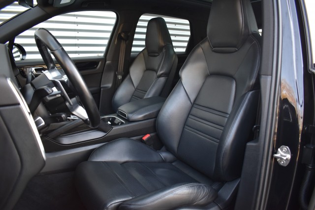 PORSCHE CAYENNE 3.0 E-HYBRID / NL AUTO / P.DAK / ADAP. CRUISE , Grouwstra Auto`s, Deventer
