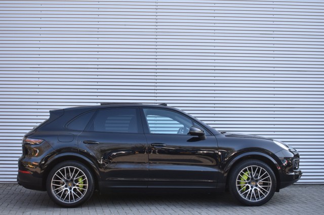 PORSCHE CAYENNE 3.0 E-HYBRID / NL AUTO / P.DAK / ADAP. CRUISE , Grouwstra Auto`s, Deventer
