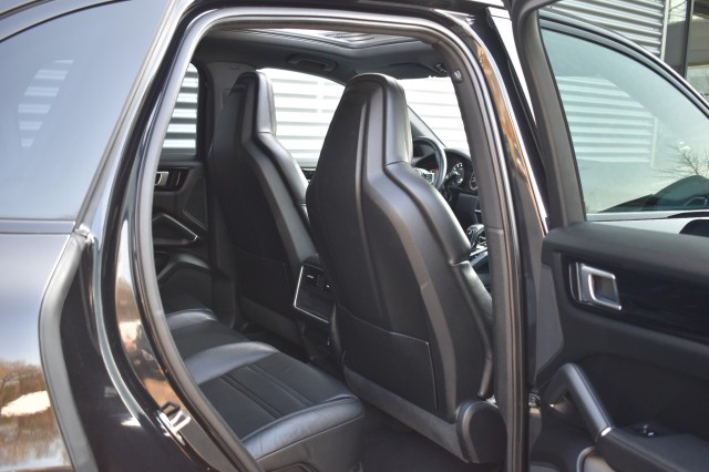 PORSCHE CAYENNE 3.0 E-HYBRID / NL AUTO / P.DAK / ADAP. CRUISE , Grouwstra Auto`s, Deventer