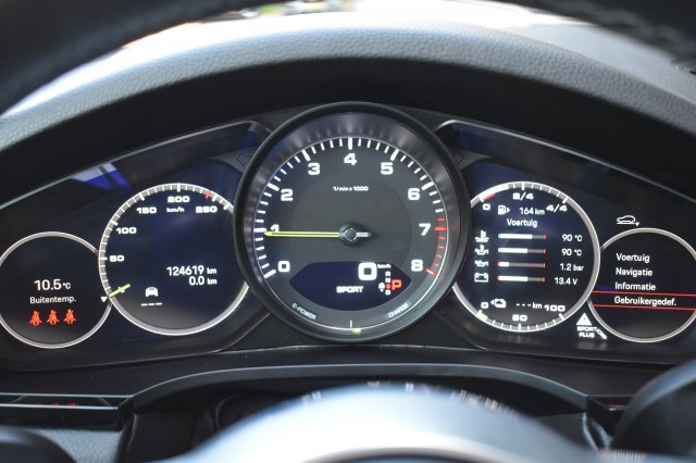 PORSCHE CAYENNE 3.0 E-HYBRID / NL AUTO / P.DAK / ADAP. CRUISE , Grouwstra Auto`s, Deventer