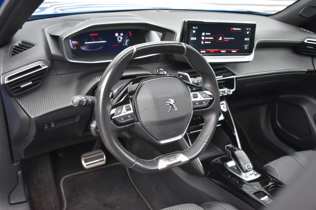 PEUGEOT 2008 1.2 AUT. PT GT / ADAP. CRUISE / P.DAK / AFN. HAAK., Grouwstra Auto`s, Deventer