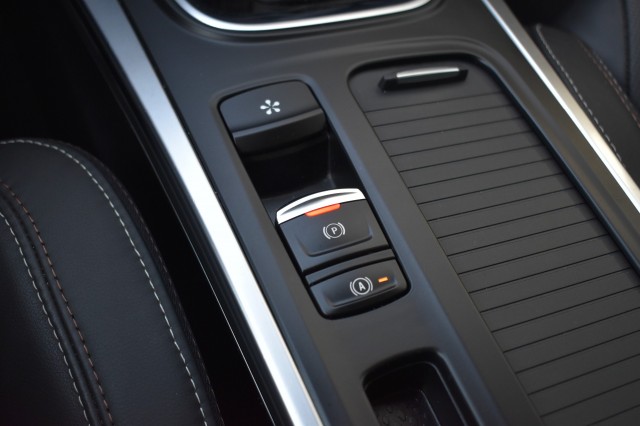 RENAULT MEGANE 1.6 E-TECH PHEV BNS. ED. ONE / LEDER / STOEL+STW. VERW. / AFN HAAK, Grouwstra Auto`s, Deventer