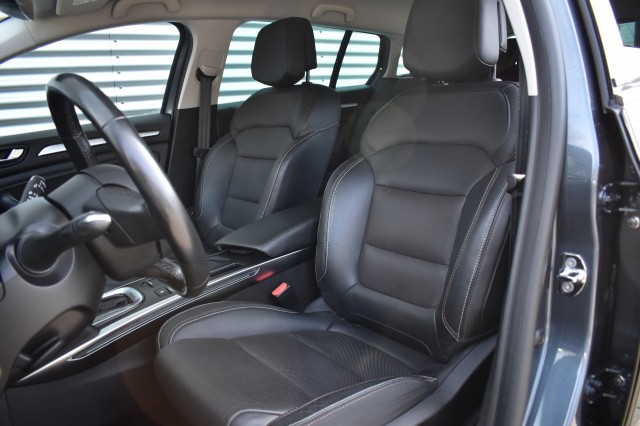 RENAULT MEGANE 1.6 E-TECH PHEV BNS. ED. ONE / LEDER / STOEL+STW. VERW. / AFN HAAK, Grouwstra Auto`s, Deventer