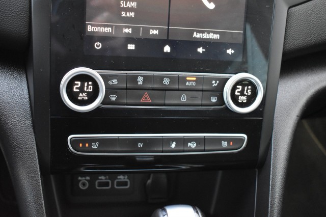 RENAULT MEGANE 1.6 E-TECH PHEV BNS. ED. ONE / LEDER / STOEL+STW. VERW. / AFN HAAK, Grouwstra Auto`s, Deventer