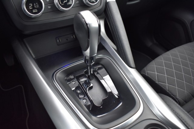 RENAULT KADJAR 1.3 TCE 160 AUT. INTENS / P.CAM. / SPORTSTOELEN / APPLE/ANDROID AUTO, Grouwstra Auto`s, Deventer