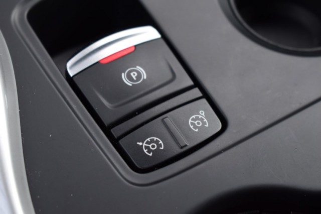 RENAULT KADJAR 1.3 TCE 160 AUT. INTENS / P.CAM. / SPORTSTOELEN / APPLE/ANDROID AUTO, Grouwstra Auto`s, Deventer