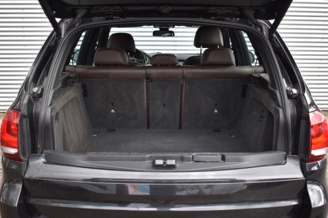 BMW X5 SDRIVE25D CENT. EXEC. / LEDER / SPORTSTOELEN / EL. STOELEN, Grouwstra Auto`s, Deventer