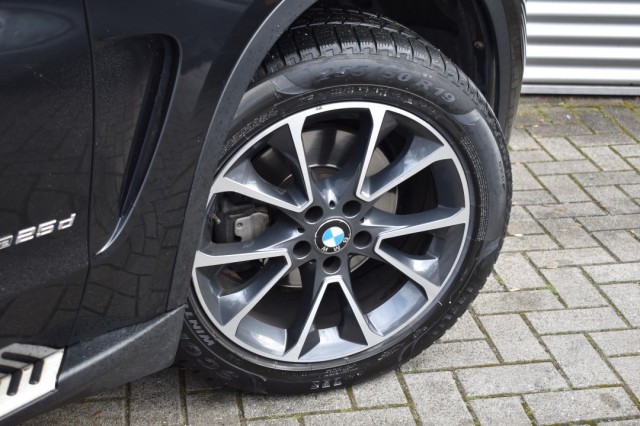 BMW X5 SDRIVE25D CENT. EXEC. / LEDER / SPORTSTOELEN / EL. STOELEN, Grouwstra Auto`s, Deventer