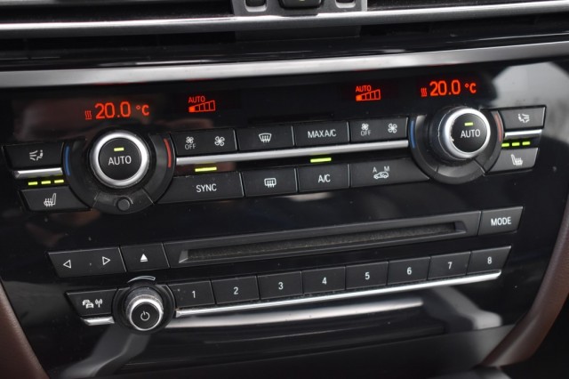 BMW X5 SDRIVE25D CENT. EXEC. / LEDER / SPORTSTOELEN / EL. STOELEN, Grouwstra Auto`s, Deventer