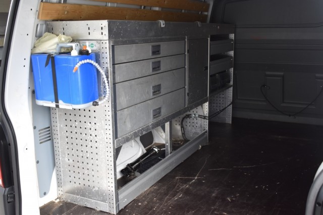 VOLKSWAGEN TRANSPORTER 2.0 TDI L2H1 / APP CONNECT / SIDE BARS / MAGAZIJN INRICHTING, Grouwstra Auto`s, Deventer