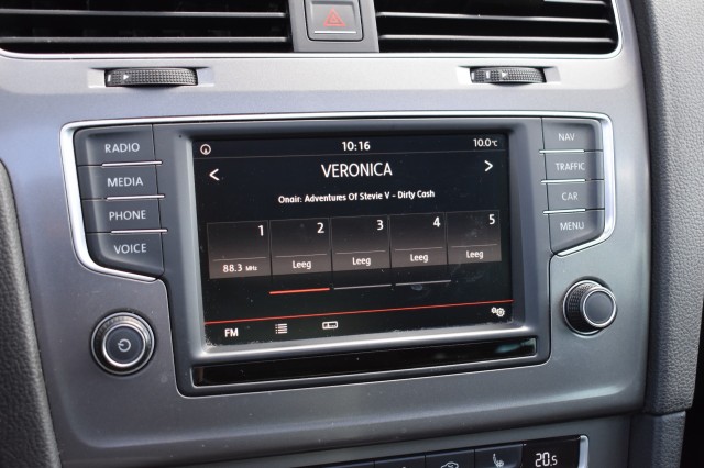 VOLKSWAGEN GOLF 1.4 TSI 5DRS. LOUNGE / SCHUIF/KANTELDAK / STOEL VERW. / PDC V+A, Grouwstra Auto`s, Deventer