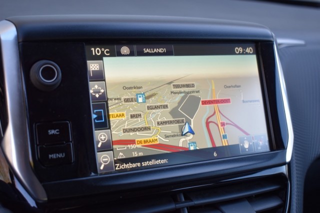 PEUGEOT 2008 1.6 BLUEHDI ALLURE / NAVI / PDC / ALL SEASON, Grouwstra Auto`s, Deventer