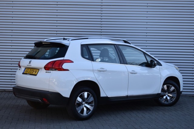 PEUGEOT 2008 1.6 BLUEHDI ALLURE / NAVI / PDC / ALL SEASON, Grouwstra Auto`s, Deventer