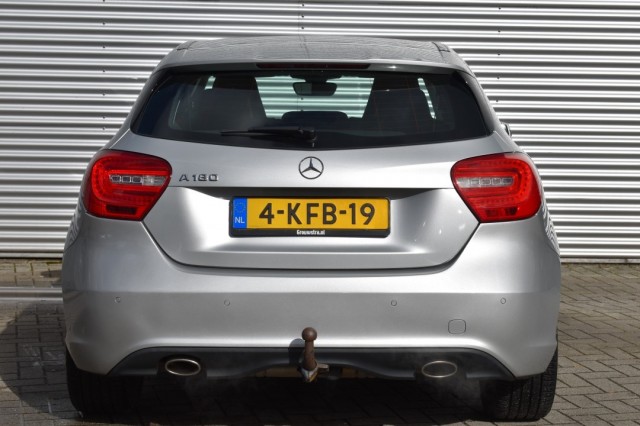 MERCEDES-BENZ A-KLASSE 180 AUT. AMBITION / NL AUTO / PDC V+A / Bi XENON / TREKH., Grouwstra Auto`s, Deventer