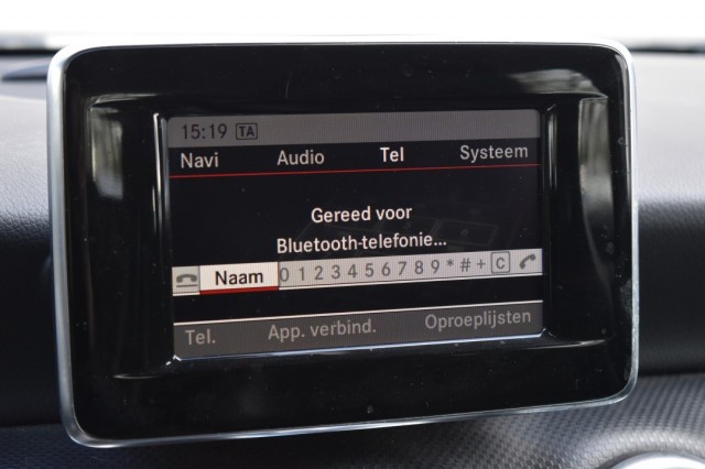 MERCEDES-BENZ A-KLASSE 180 AUT. AMBITION / NL AUTO / PDC V+A / Bi XENON / TREKH., Grouwstra Auto`s, Deventer