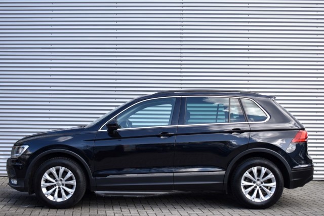 VOLKSWAGEN TIGUAN 1.4 TSI DSG COMFORTLINE / PDC V+A / NAVI / P.GLASS, Grouwstra Auto`s, Deventer