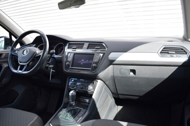 VOLKSWAGEN TIGUAN 1.4 TSI DSG COMFORTLINE / PDC V+A / NAVI / P.GLASS, Grouwstra Auto`s, Deventer