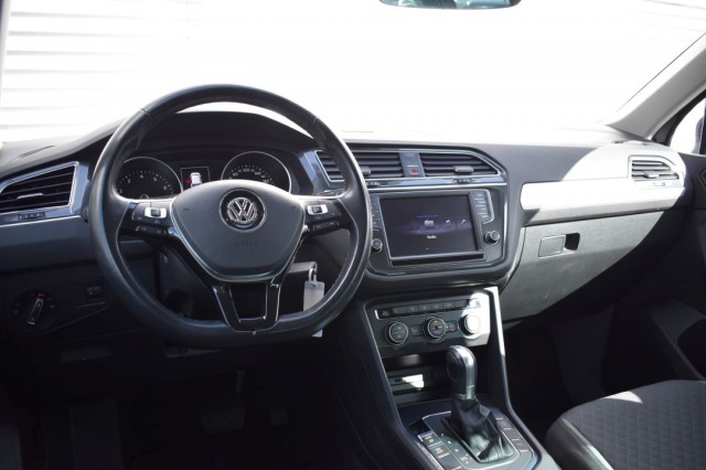 VOLKSWAGEN TIGUAN 1.4 TSI DSG COMFORTLINE / PDC V+A / NAVI / P.GLASS, Grouwstra Auto`s, Deventer