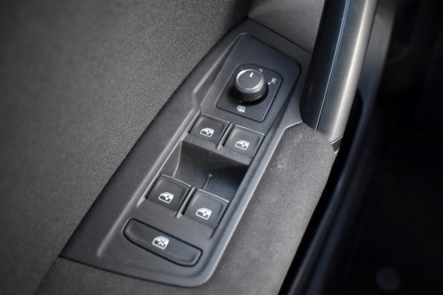 VOLKSWAGEN TIGUAN 1.4 TSI DSG COMFORTLINE / PDC V+A / NAVI / P.GLASS, Grouwstra Auto`s, Deventer