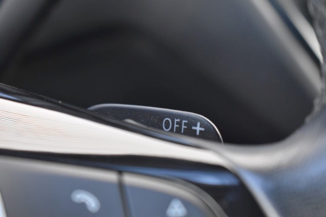 VOLKSWAGEN TIGUAN 1.4 TSI DSG COMFORTLINE / PDC V+A / NAVI / P.GLASS, Grouwstra Auto`s, Deventer