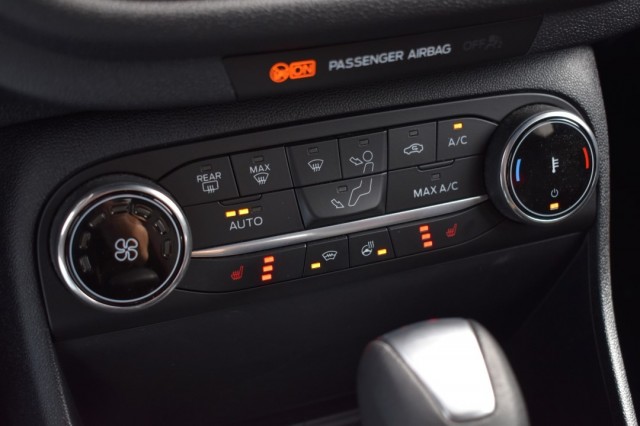 FORD FIESTA 1.0 AUT. ECOBOOST HYBRID ST-LINE / ADAP. CRUISE / WINTERPACK / ALL SEASON, Grouwstra Auto`s, Deventer